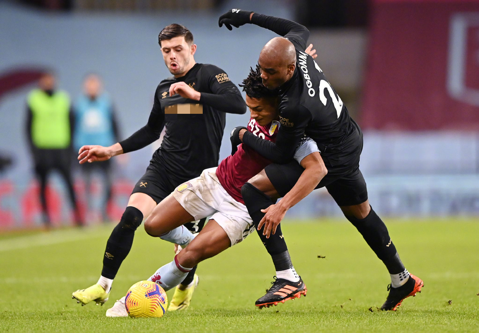 雷纳续约至 雷纳续约至